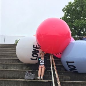 Meet your Posher, Rebecca